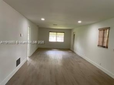 Totally remodeled 2/2 villa in a desirable 55+ community! Very