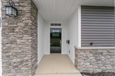 BRAND NEW CONDO in a fantastic spot in the Hillsdale Commons