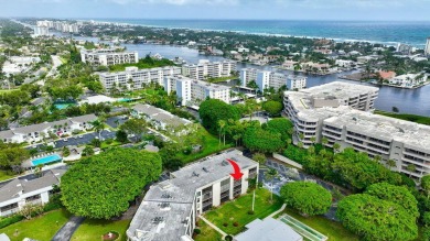 Great central location, walking distance to beach, as well as