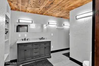 One of a Kind Property now for sale!! Live/Work Opportunity!!