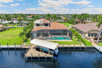 On the prestigious 200' wide, deep-water Bimini Canal, just