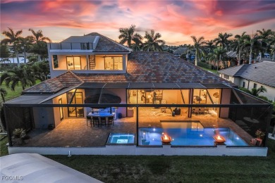 On the prestigious 200' wide, deep-water Bimini Canal, just