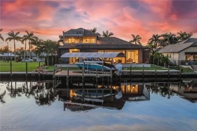 On the prestigious 200' wide, deep-water Bimini Canal, just