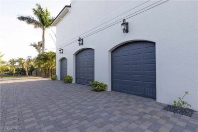 Just 2.5 miles from the Sanibel Causeway, this nearly 4,000 sq