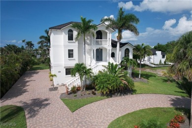 Just 2.5 miles from the Sanibel Causeway, this nearly 4,000 sq