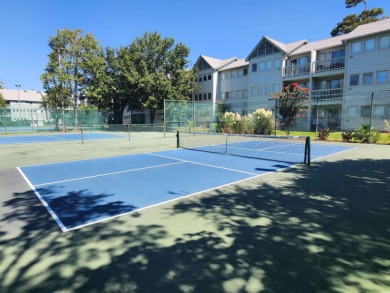 TURN-KEY 2 BR, 2 Bath ocean-view condo!!! Have you been looking