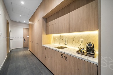 Turnkey Luxury in the Heart of Brickell! Fully furnished Master