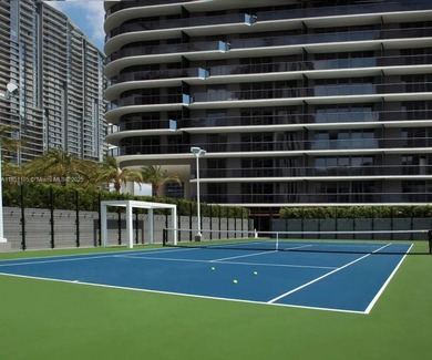 Turnkey Luxury in the Heart of Brickell! Fully furnished Master