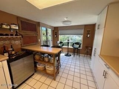 Coastal Luxury at Oceans Three - 3-Bed, 3-Bath Condo with