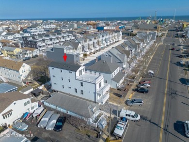 This is the one you have been waiting for! Premium 25x100 lot