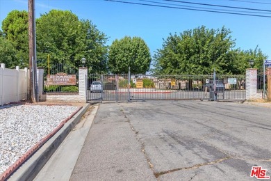 This is the perfect home for the holidays with low HOA dues