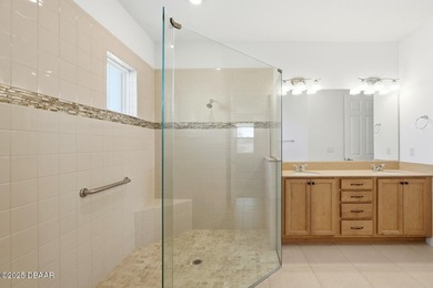 SELLERS ARE MOTIVATED Immaculate, move-in ready ranch with