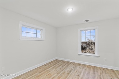 This is the one you have been waiting for! Premium 25x100 lot