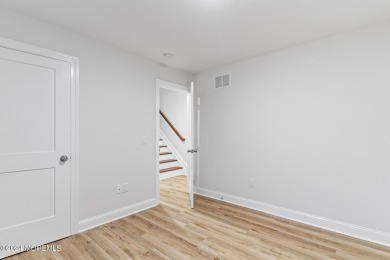 This is the one you have been waiting for! Premium 25x100 lot