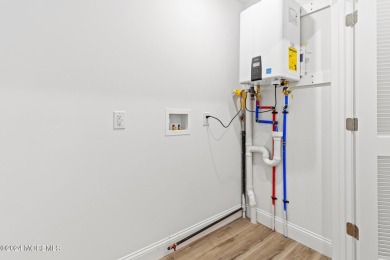 This is the one you have been waiting for! Premium 25x100 lot