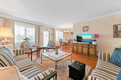 Rarely Available Penthouse Unit in Century Village Deerfield