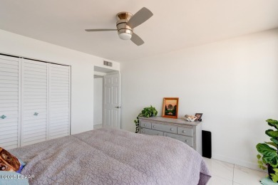 LUXURIOUS DIRECT OCEANFRONT LIVING!! Experience unparalleled