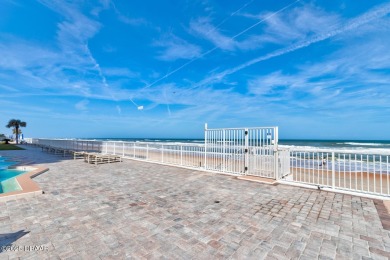 LUXURIOUS DIRECT OCEANFRONT LIVING!! Experience unparalleled