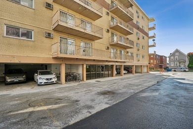 Welcome to 7443 Washington Street, Unit 307 - Forest Park, IL