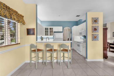 Enjoy resort-style living in this bright and spacious 3/2 corner