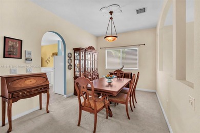 Enjoy resort-style living in this bright and spacious 3/2 corner
