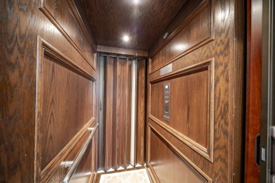 Presenting Oceanfront Seascape Villa of Ventnor     Spanning