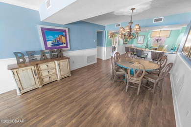 AWESOME DIRECT OCEANFRONT 3 BR / 3 BA LUXURIOUS CONDO LOCATED AT