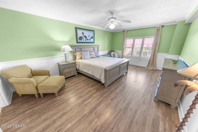 AWESOME DIRECT OCEANFRONT 3 BR / 3 BA LUXURIOUS CONDO LOCATED AT