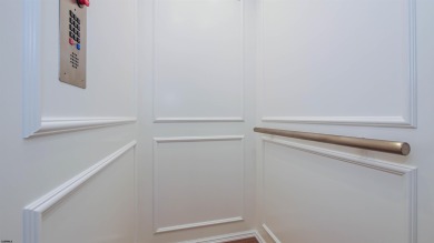 You'll love the feeling of warmth and spaciousness in this