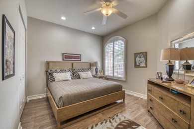 Turnkey 3BR/3BA + Den spacious upstairs condo in Orchid Hammock