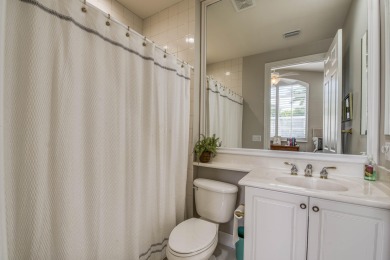 Turnkey 3BR/3BA + Den spacious upstairs condo in Orchid Hammock