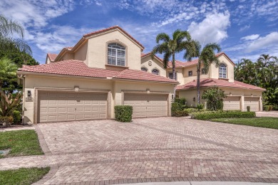 Turnkey 3BR/3BA + Den spacious upstairs condo in Orchid Hammock