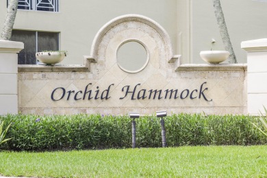 Turnkey 3BR/3BA + Den spacious upstairs condo in Orchid Hammock