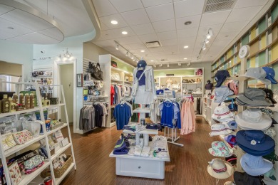 Turnkey 3BR/3BA + Den spacious upstairs condo in Orchid Hammock