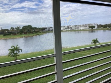 VIEWS,VIEWS,VIEWS,OUTRAGEOUS LAKEViews.Two Bedroom ,One and half