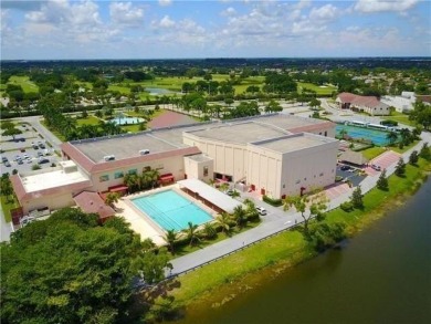 VIEWS,VIEWS,VIEWS,OUTRAGEOUS LAKEViews.Two Bedroom ,One and half