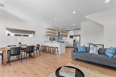 Stunning New Construction Townhouse Just 2 blocks from Indian