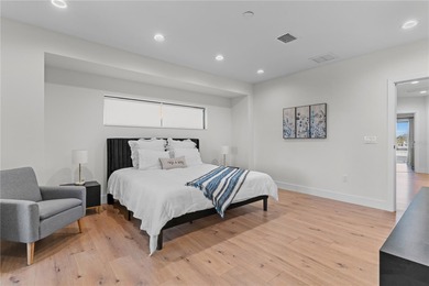 Stunning New Construction Townhouse Just 2 blocks from Indian