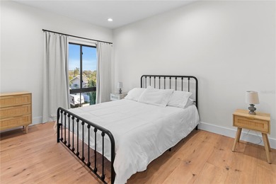 Stunning New Construction Townhouse Just 2 blocks from Indian