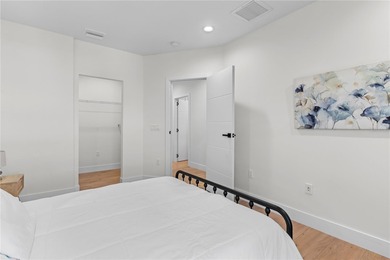 Stunning New Construction Townhouse Just 2 blocks from Indian