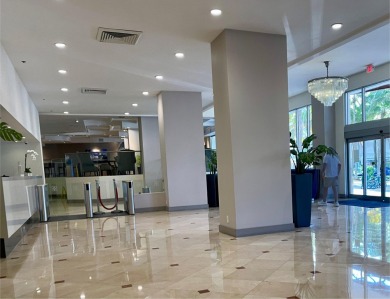 Can you imagine better location !!!!, Lincoln Road with the