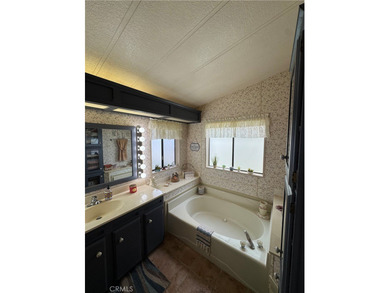 In the desirable Saddleback Mobile Estates  perfect blend of