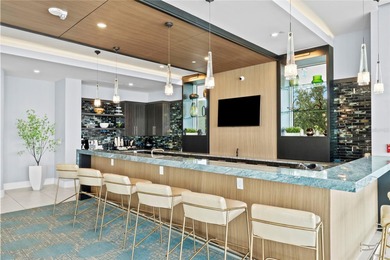 One or more photo(s) has been virtually staged. Don't miss this