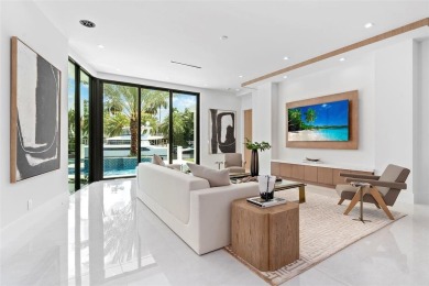 A statement of modern waterfront luxury, 24 Fiesta Way
