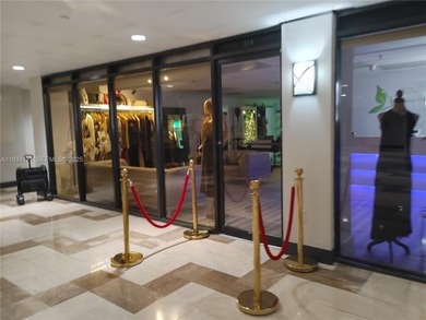 Amazing & exclusive condo location in the core of Miami Beach's