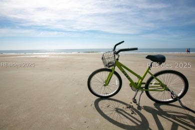 Beautiful 2nd floor villa in C building with great views &