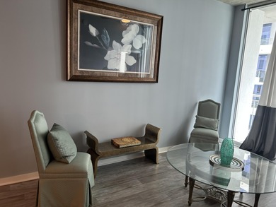 Spectacular, Contemporary Building on the Water! Walk or ride