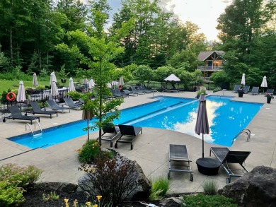 Main Floor - Ski IN/OUT! Come enjoy the Bromont trails directly