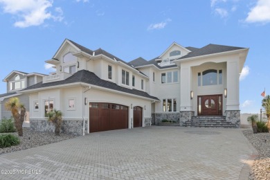 Welcome to the creme de la creme of Toms River - Bayfront living
