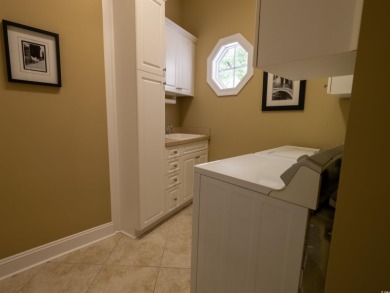 Welcome to 909 Heshbon Drive in Tidewater Plantation--a